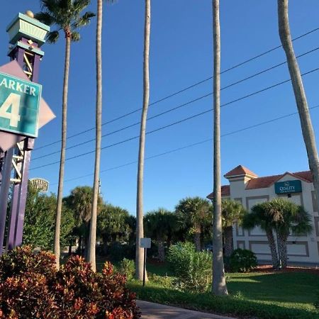 Quality Inn & Suites Kissimmee By The Lake Four Corners Exteriör bild