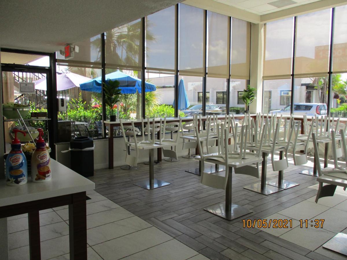 Quality Inn & Suites Kissimmee By The Lake Four Corners Exteriör bild