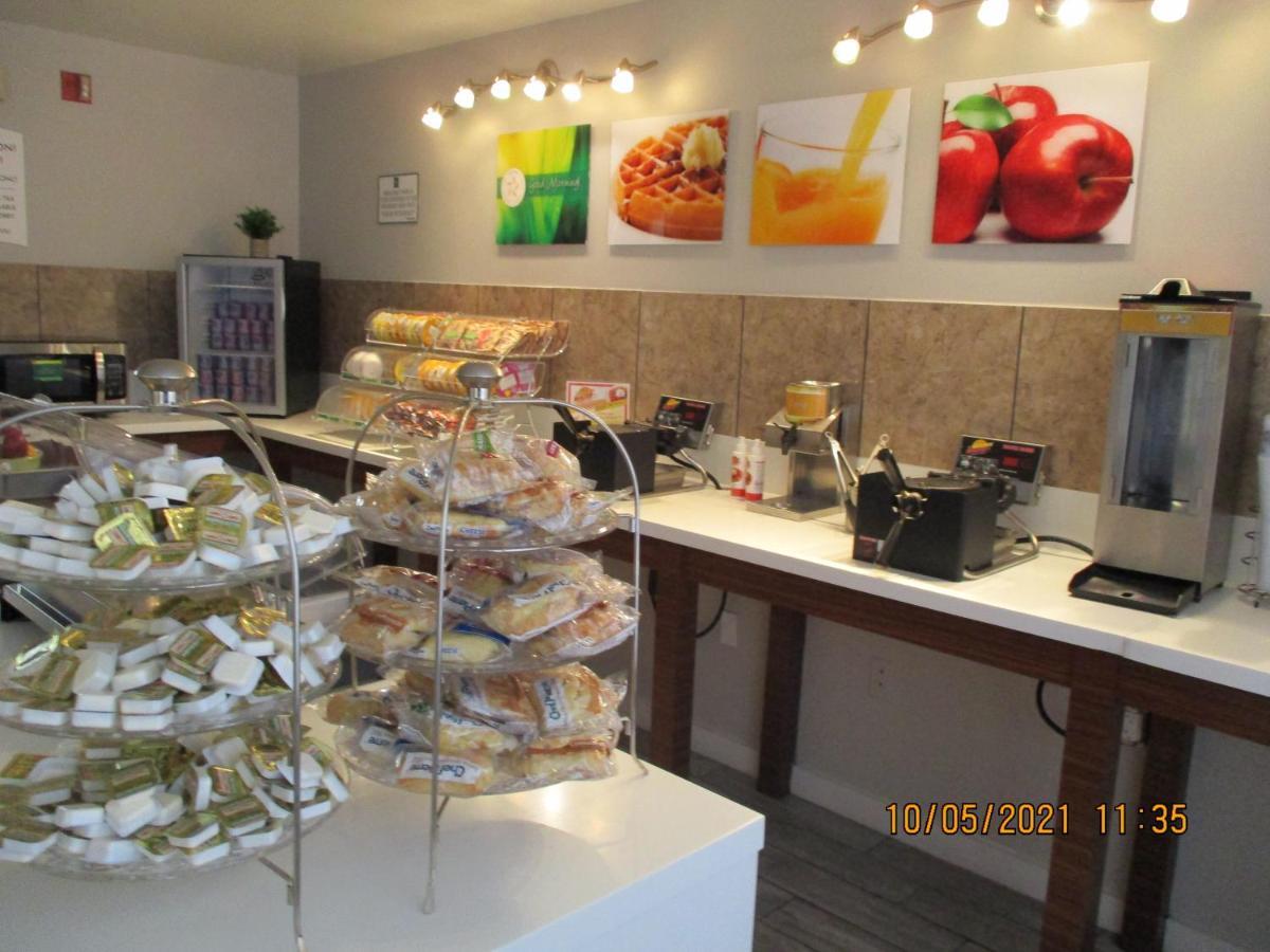 Quality Inn & Suites Kissimmee By The Lake Four Corners Exteriör bild