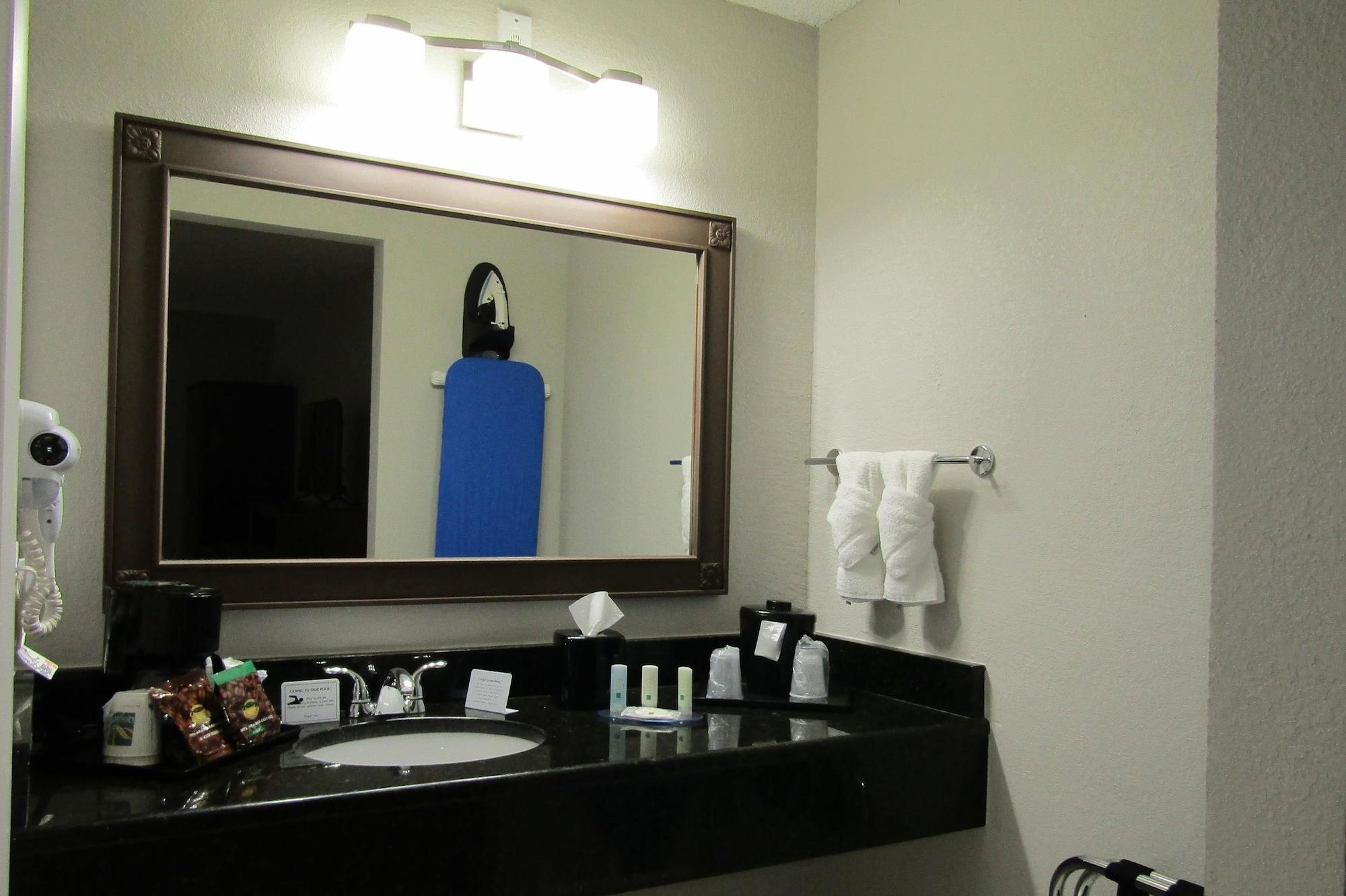 Quality Inn & Suites Kissimmee By The Lake Four Corners Exteriör bild