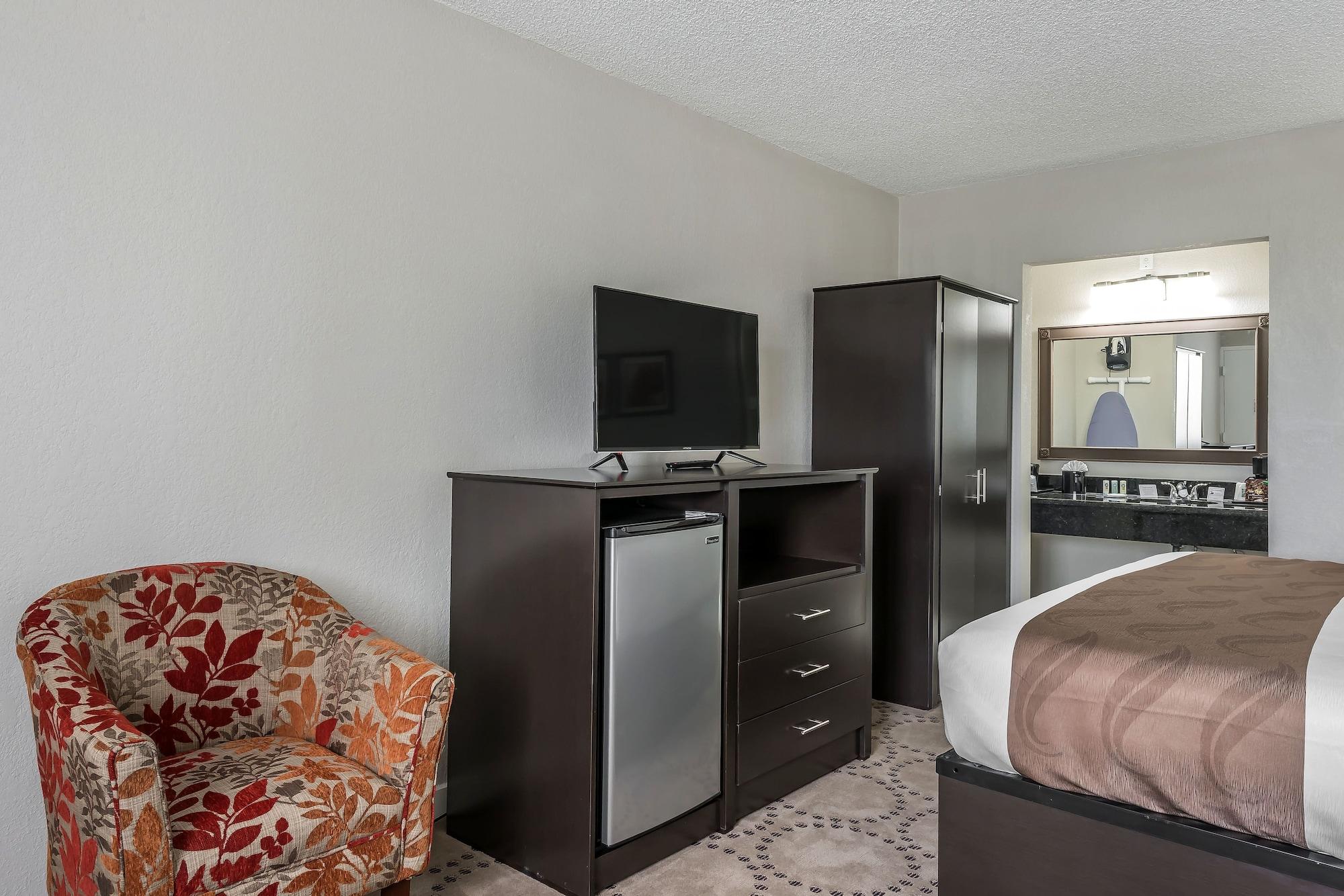 Quality Inn & Suites Kissimmee By The Lake Four Corners Exteriör bild
